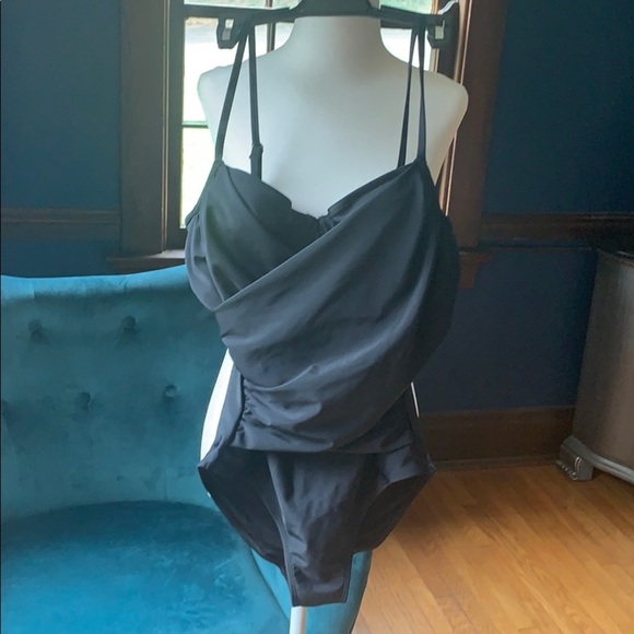 Old Navy Other - OLD NAVY•SWIMSUIT